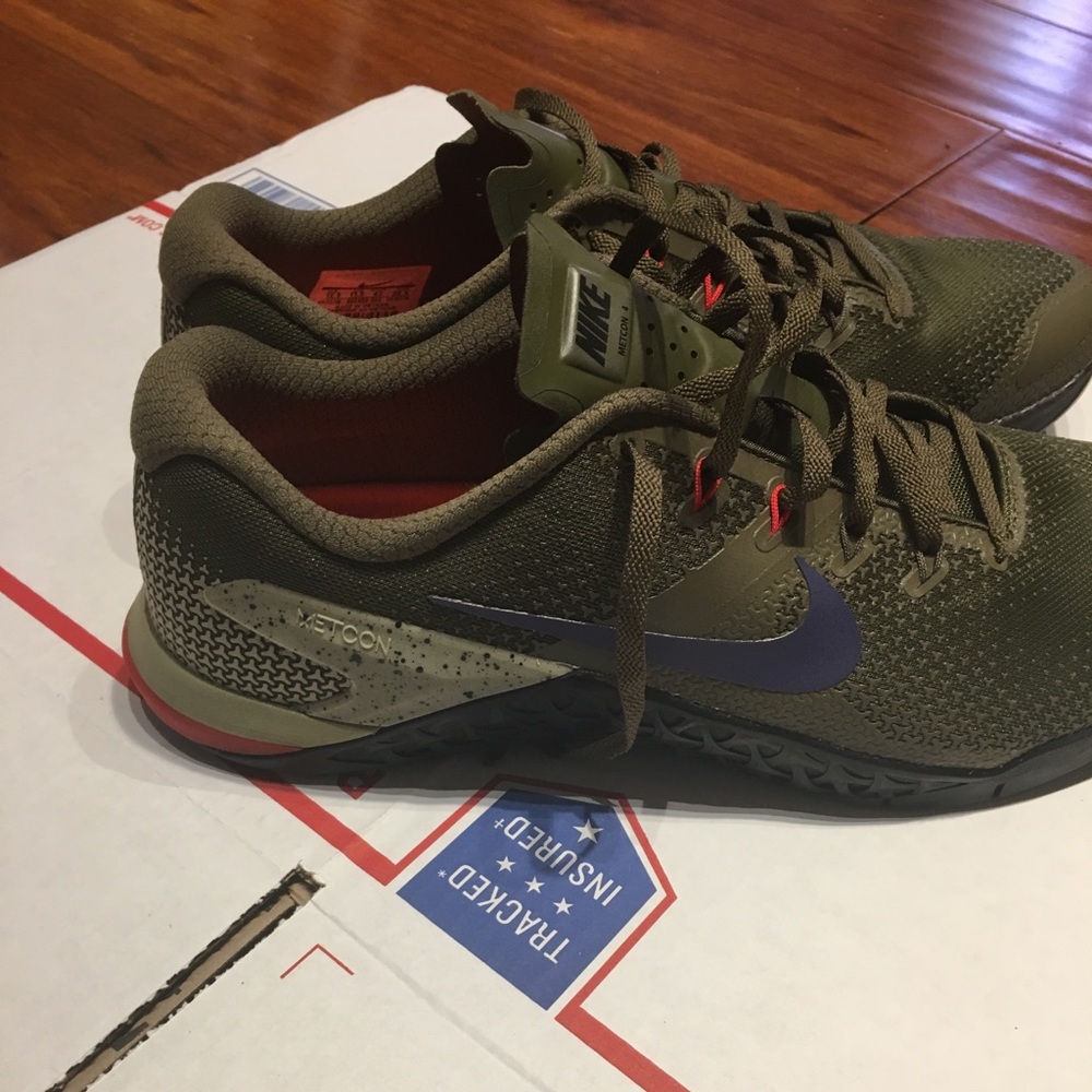 ❌SOLD❌NIKE METCON 4 - MEN'S 
OLIVE CANVAS / INDIGO